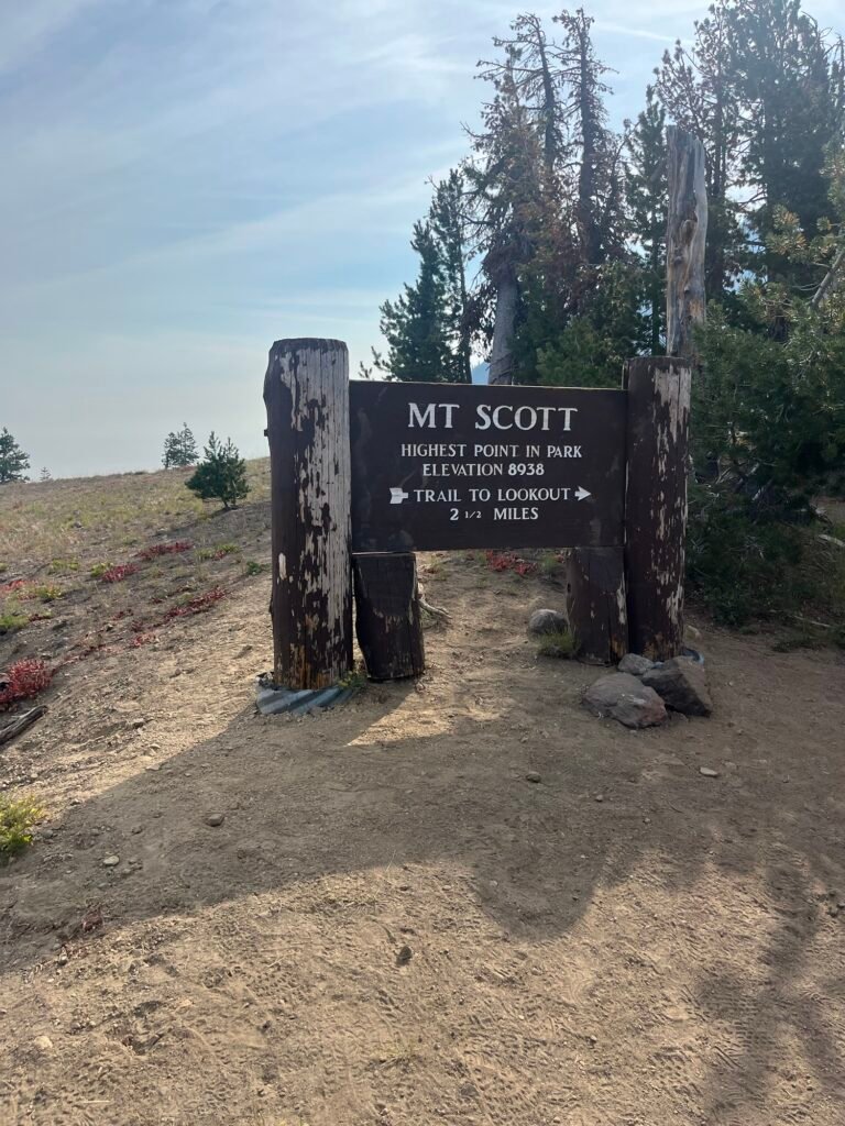Mount Scott Trailhead, Crater Lake National Park